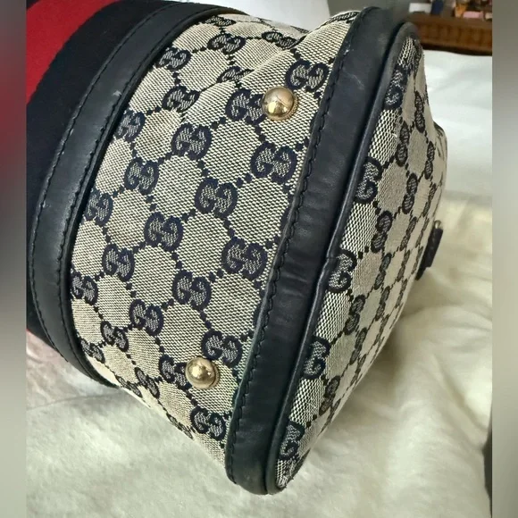 Gucci Blue and Red Striped Boston Bag - Picture 7 of 17